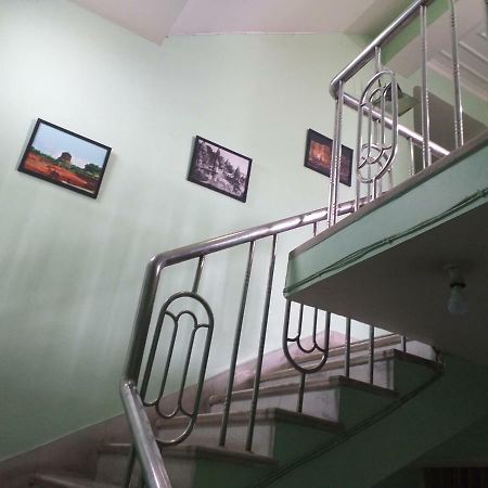P G On Ganges Varanasi Exterior photo